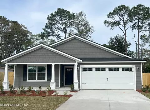 4202 Matador Dr, Jacksonville, FL 32210