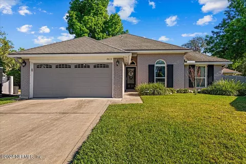 4413 Goodbys Hideaway Dr, Jacksonville, FL 32217