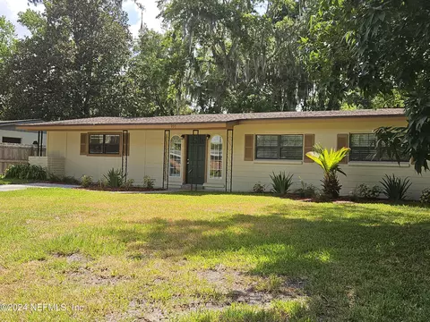 935 Granville Rd, Jacksonville, FL 32205