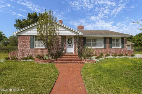 1211 Mundy Dr, Jacksonville, FL 32207