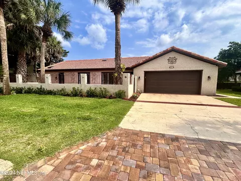 26 Bermuda Run Way, Saint Augustine Beach, FL 32080
