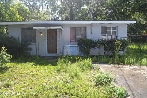 5537 Graywood Rd, Jacksonville, FL 32207