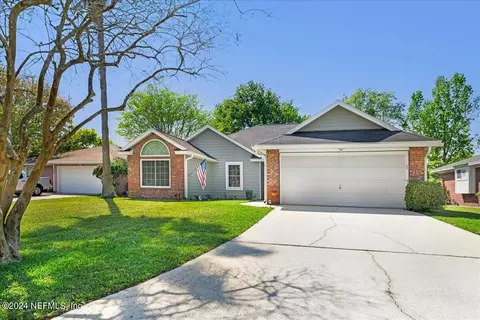 5052 Sunny Spruce Ter, Jacksonville, FL 32210