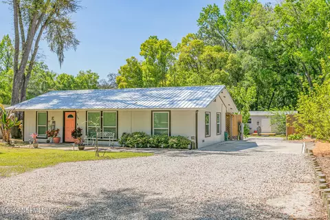 109 Campbells Ln, Melrose, FL 32666