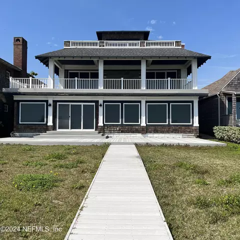1277 Beach Ave, Atlantic Beach, FL 32233