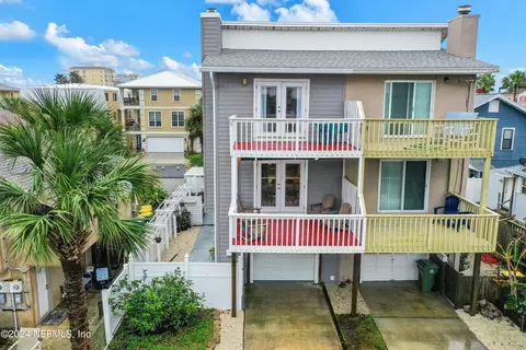 130 12th Ave S, Jacksonville Beach, FL 32250