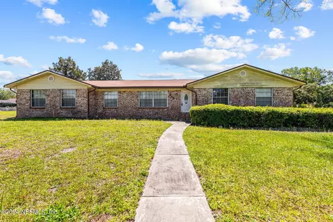 233 Foxridge Road Rd, Orange Park, FL 32065