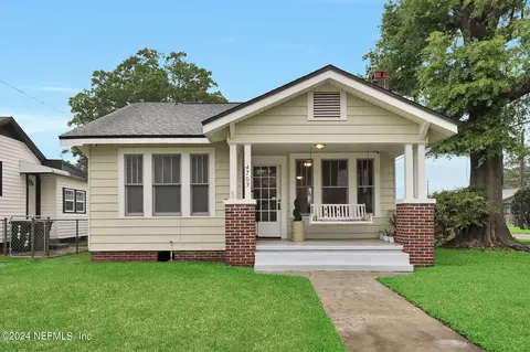4703 Crescent St, Jacksonville, FL 32205