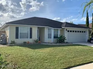 566 Prindle Dr, Jacksonville, FL 32225