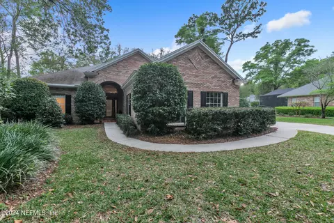 1861 Quaker Ridge Dr, Green Cove Springs, FL 32043