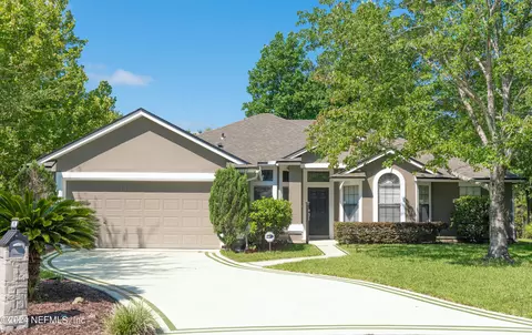 5982 Long Cove Dr, Jacksonville, FL 32222