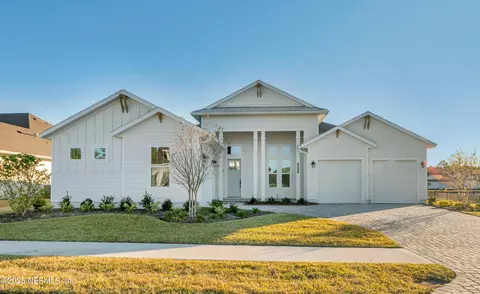 95471 Wild Cherry Dr, Fernandina Beach, FL 32034