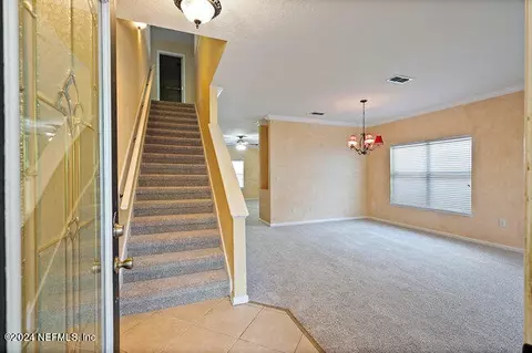 12590 Woodfield Cir W, Jacksonville, FL 32258
