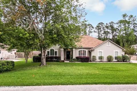 124 Fairway Oaks Dr, Fleming Island, FL 32003