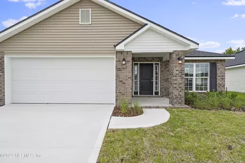 8443 Helmsley Blvd, Jacksonville, FL 32219