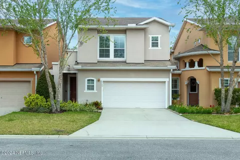 6189 Clearsky Dr, Jacksonville, FL 32258