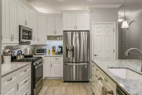 13810 Sutton Park Dr N #1319, Jacksonville, FL 32224