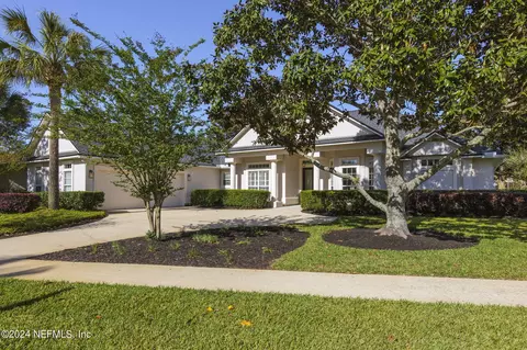4664 W Seneca Dr, Saint Johns, FL 32259