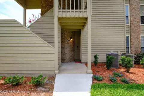 10200 Belle Rive Blvd #21, Jacksonville, FL 32256