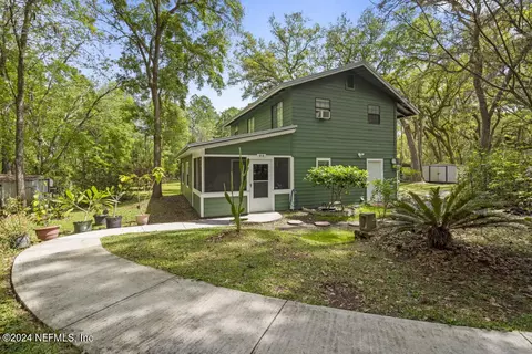 94 Conifer Cir, Middleburg, FL 32068