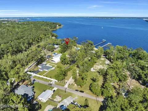 8401 N Malaga Ave, Jacksonville, FL 32244