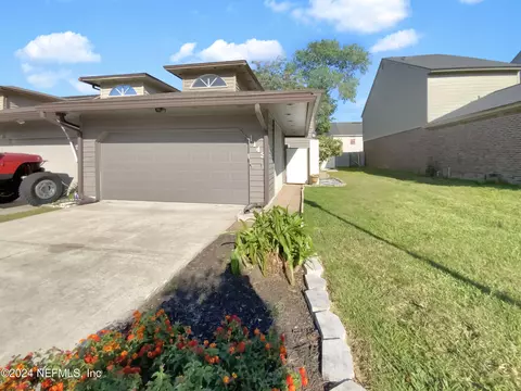 1143 Fromage Cir W, Jacksonville, FL 32225