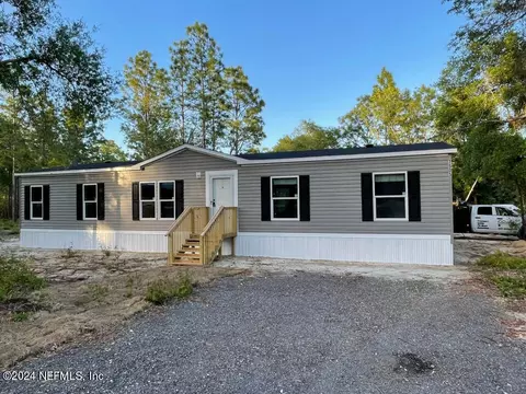 5590 Lassen St, Keystone Heights, FL 32656