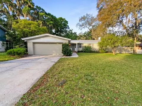 11648 Francis Drake Dr, Jacksonville, FL 32225