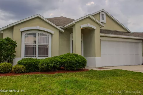 267 Sterling Hill Dr, Jacksonville, FL 32225