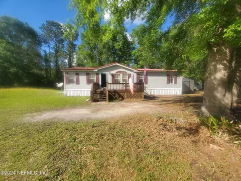 305 NE Menlo Gln, Lake City, FL 32055