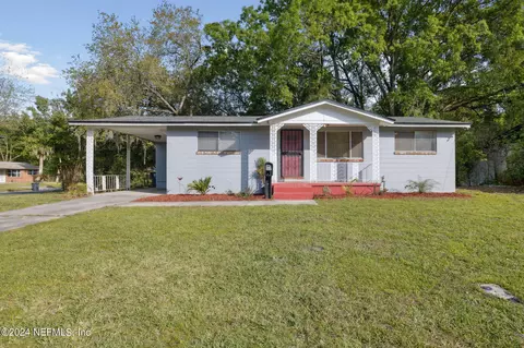 7237 Irving Scott Dr, Jacksonville, FL 32209