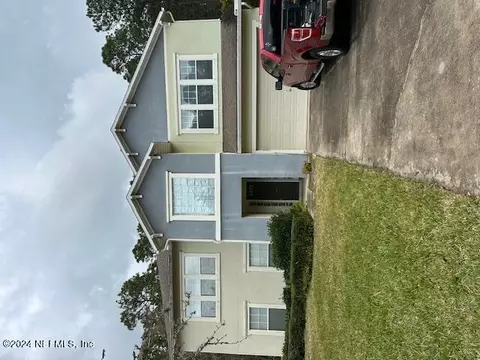 724 E American Eagle Dr, Saint Augustine, FL 32092