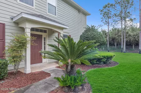 6959 Roundleaf Dr, Jacksonville, FL 32258