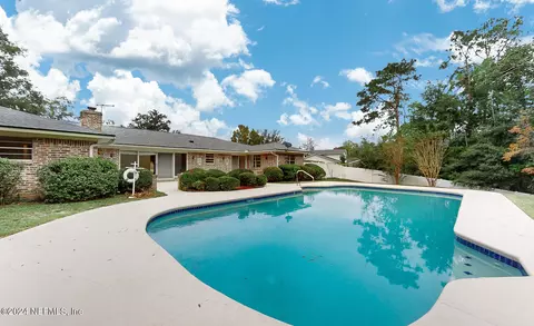 2479 Foxwood Rd S, Orange Park, FL 32073