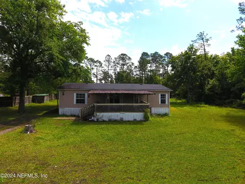 84 N Mimosa Ave, Middleburg, FL 32068
