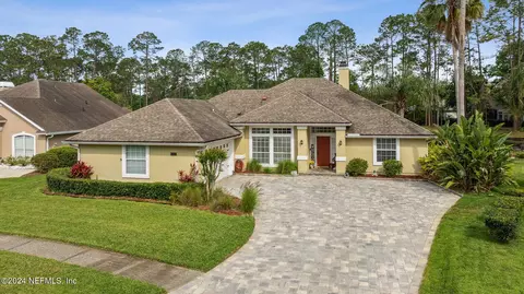 1610 Pinecrest Dr, Fleming Island, FL 32003