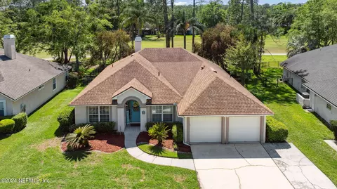 1672 Pinecrest Dr, Fleming Island, FL 32003