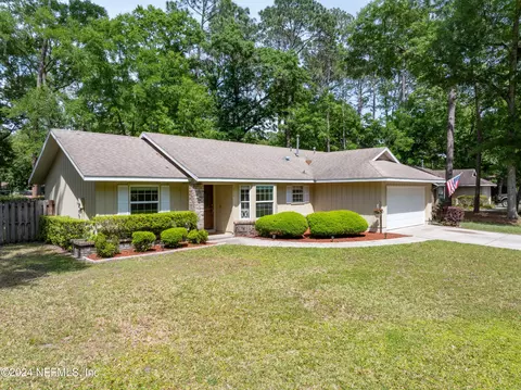 2740 NW 50th Pl, Gainesville, FL 32605
