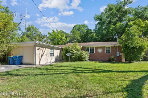 7035 Linda Dr, Jacksonville, FL 32208