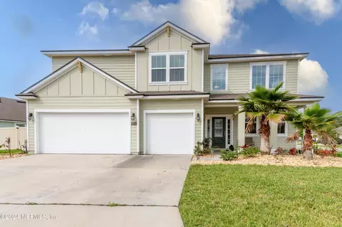 15710 Chir Pine Dr, Jacksonville, FL 32218