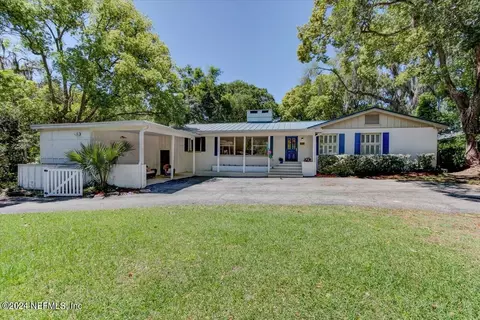 132 Magnolia Bluff Ave, Jacksonville, FL 32211