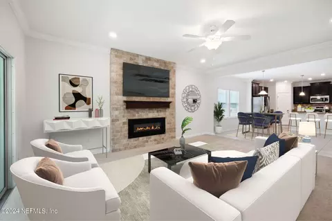 179 Aspen Leaf Dr, Jacksonville, FL 32256
