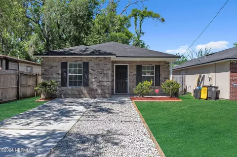 1324 Lake Shore Blvd, Jacksonville, FL 32205