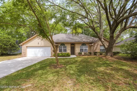 249 Clover Ct, Saint Johns, FL 32259