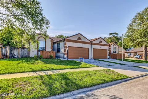 7835 Fawn Valley Ln, Jacksonville, FL 32256