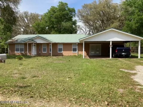 104 Teepee Dr, Interlachen, FL 32148