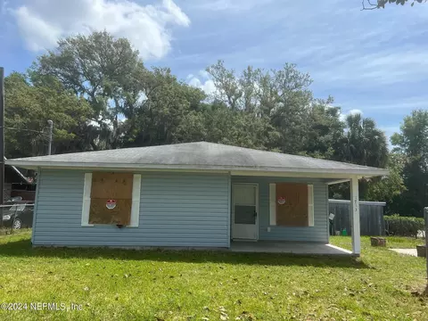 1713 Westover Dr, Palatka, FL 32177