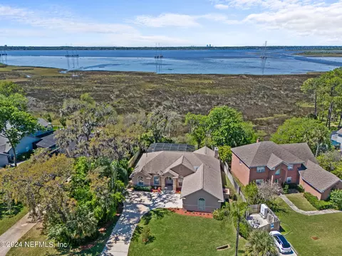 4230 Harbour Island Dr, Jacksonville, FL 32225