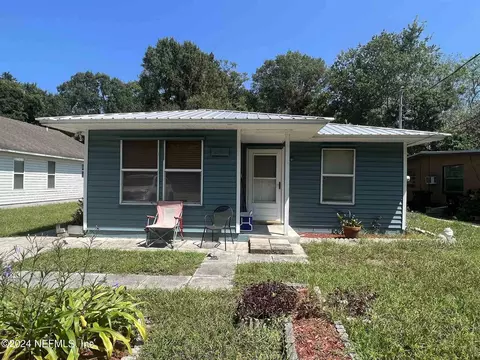 242 S Holmes Blvd, Saint Augustine, FL 32084