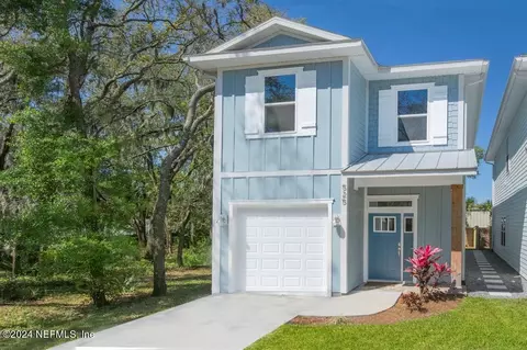 525 S 13th Ter, Fernandina Beach, FL 32034